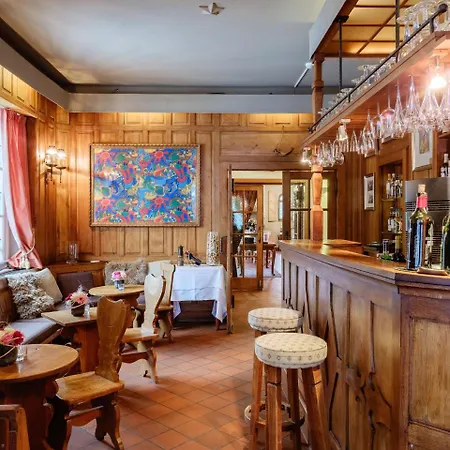 D'alle Ξενοδοχείο 3*