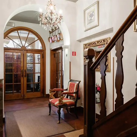 D'alle Ξενοδοχείο 3*